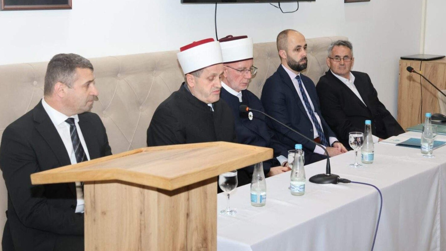 U BRČKOM ODRŽAN KOLOKVIJ “ABDULGANI-EF. IBRAHIMBEGOVIĆ – ŽIVOT I DJELO”