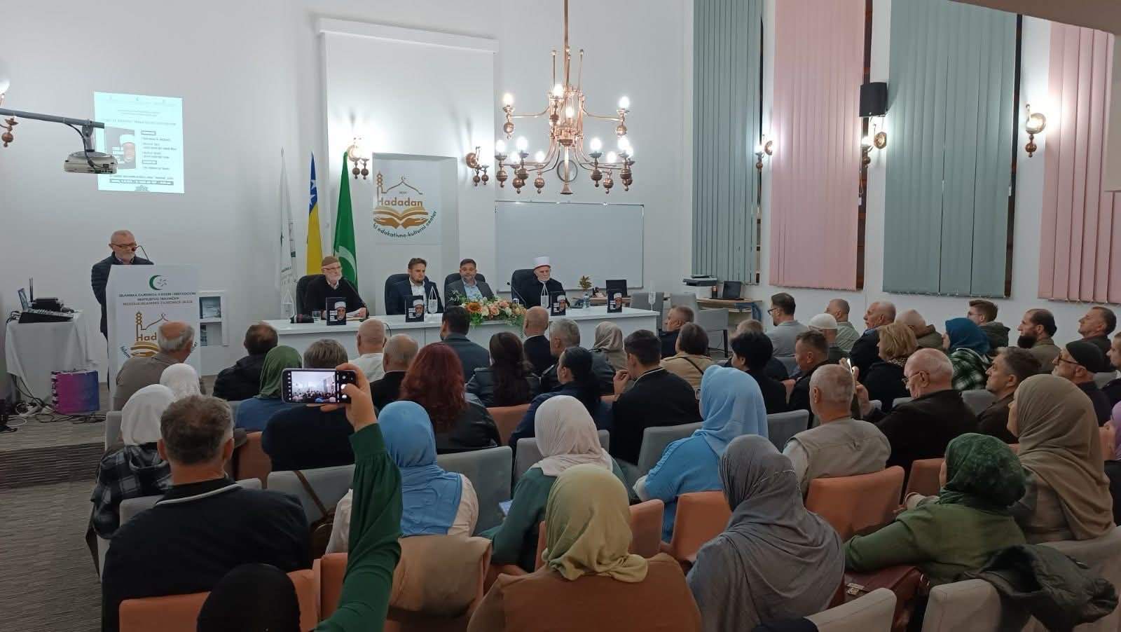 PROMOCIJA KNJIGE „FUAD-EF. KARAGA – IMAM MISIJE I MUDROSTI“ POVODOM DANA ILMIJJE U JAJCU