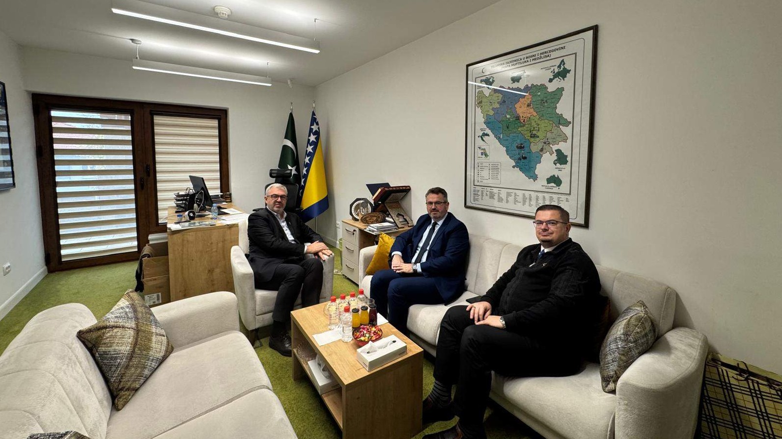 URED ZA DRUŠTVENU BRIGU I UDRUŽENJE ILMIJJE: SARADNJA NA PROJEKTIMA OD ZNAČAJA ZA ZAJEDNICU I DRUŠTVO