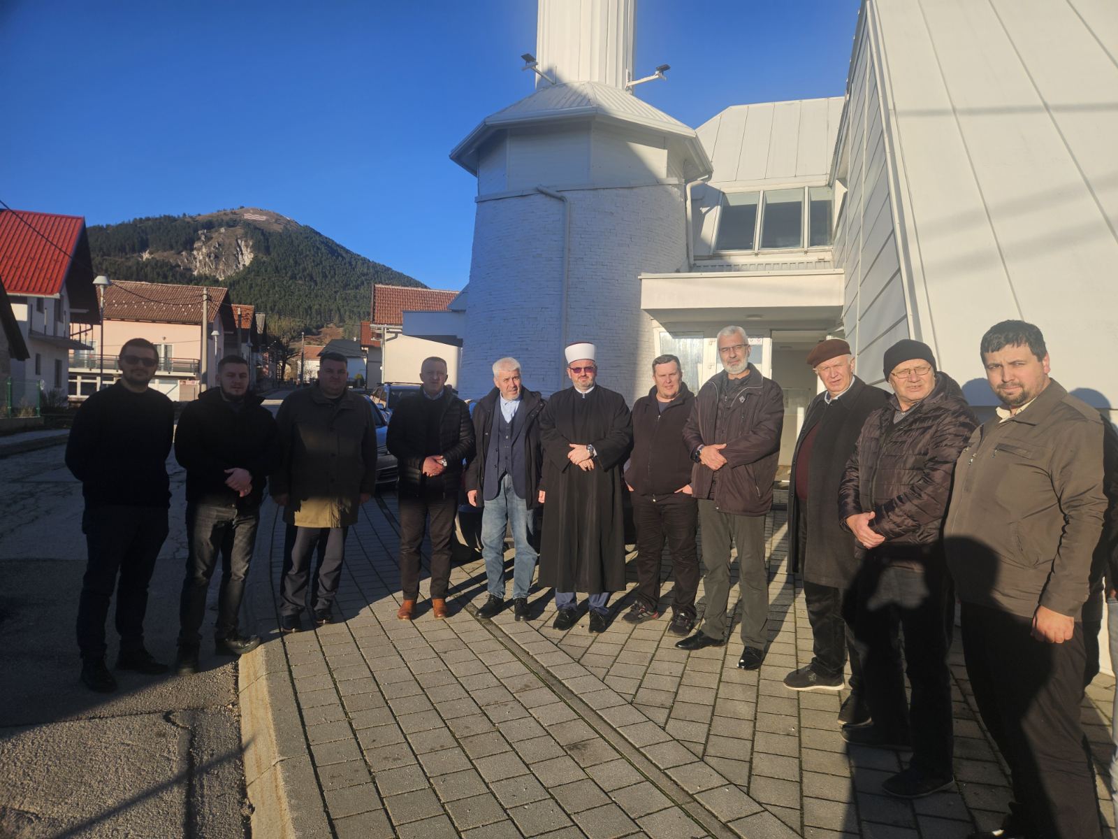 DELEGACIJA UDRUŽENJA ILMIJJE POSJETILA IMAMA DŽEMATA KUPRES NAKON VERBALNOG NAPADA