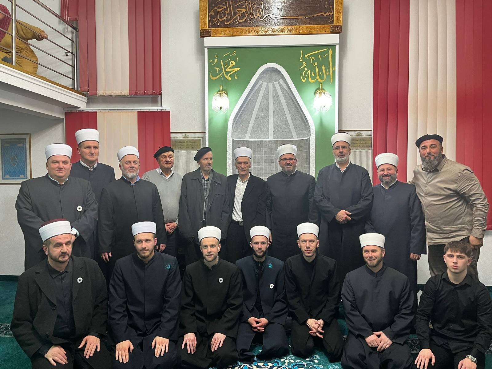 UPRILIČENA SVEČANOST POVODOM ISPRAĆAJA SALKE-EF. KASUMOVIĆA U PENZIJU