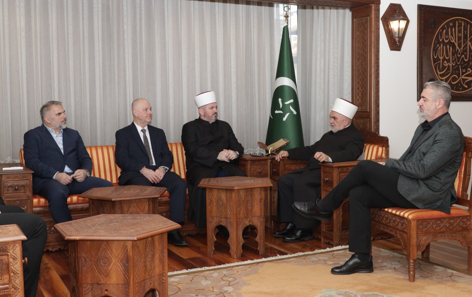 MUFTIJA DUDIĆ PRIMIO DELEGACIJU UDRUŽENJA ILMIJJE: RAZGOVARANO O JAČANJU SARADNJE I UKLJUČIVANJU ULEME IZ SANDŽAKA